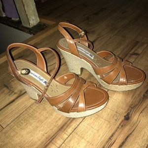 American Eagle Wedges